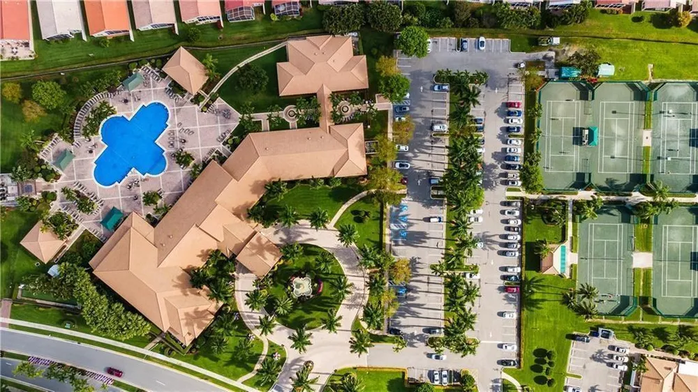 6600 Sherbrook Dr, Boynton Beach, FL 33437