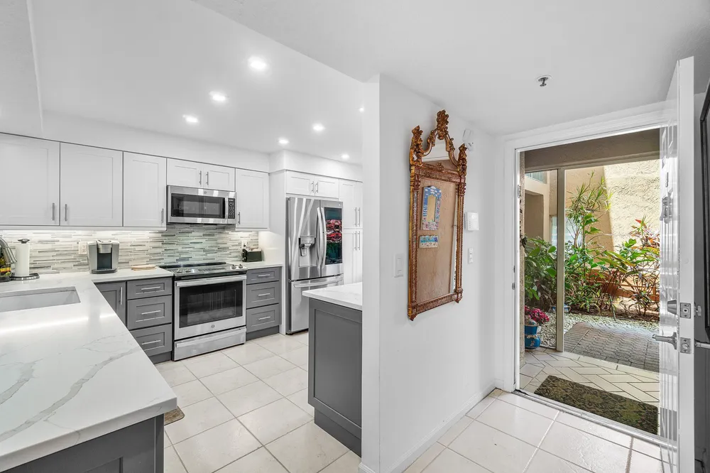 12560 Majesty Circle, Boynton Beach, FL 33437