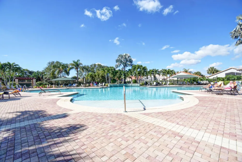6600 Sherbrook Dr, Boynton Beach, FL 33437