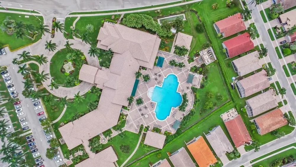 6600 Sherbrook Dr, Boynton Beach, FL 33437