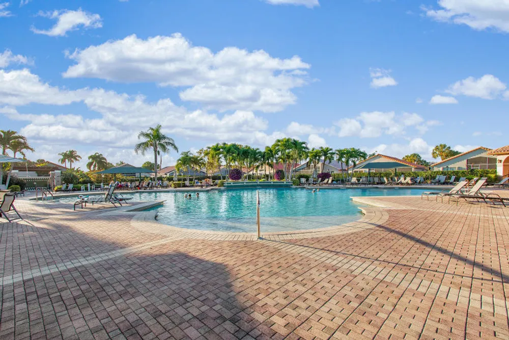 6600 Sherbrook Dr, Boynton Beach, FL 33437