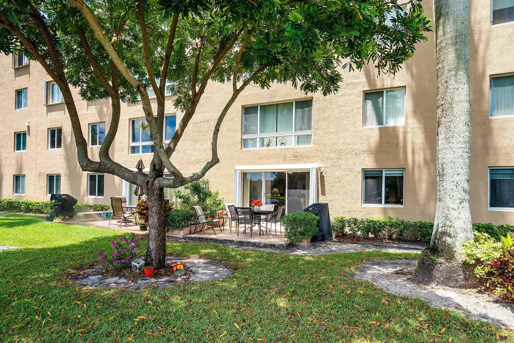 12560 Majesty Circle, Boynton Beach, FL 33437