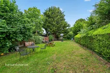 Court Farm Gardens, Epsom