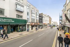Queens Road Brighton BN1 photo 2