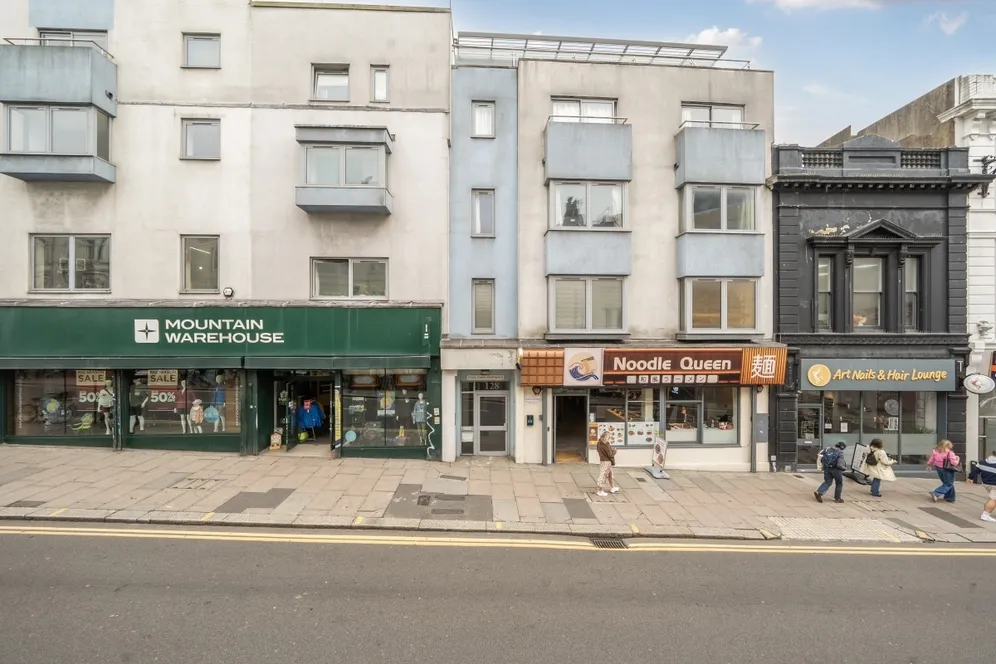 Queens Road Brighton BN1 photo 11