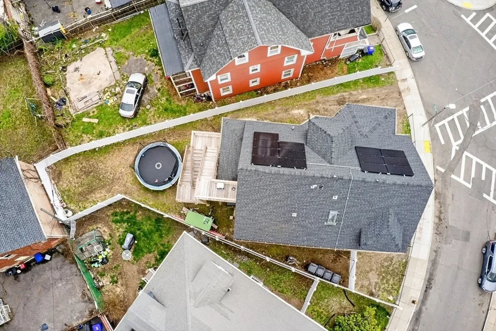 37 Stonehurst St, Boston, MA 02122