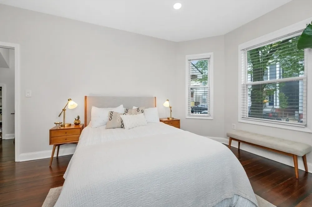 459 Meridian St, Boston, MA 02128