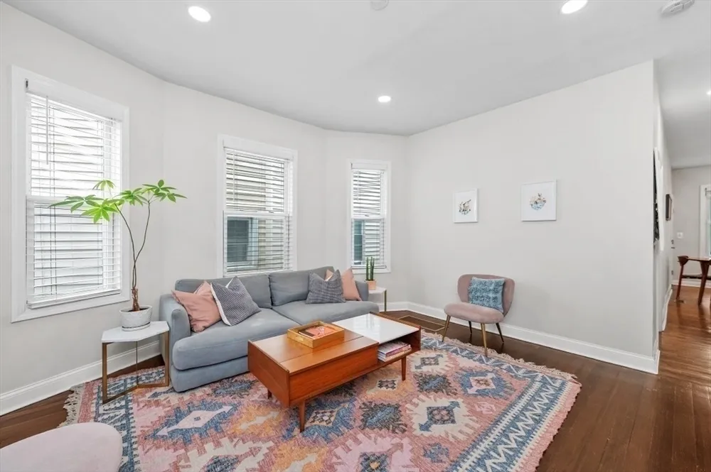 459 Meridian St, Boston, MA 02128
