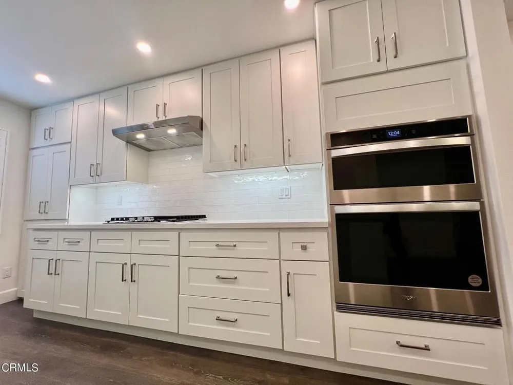 596 W Huntington Dr, Arcadia, CA 91007