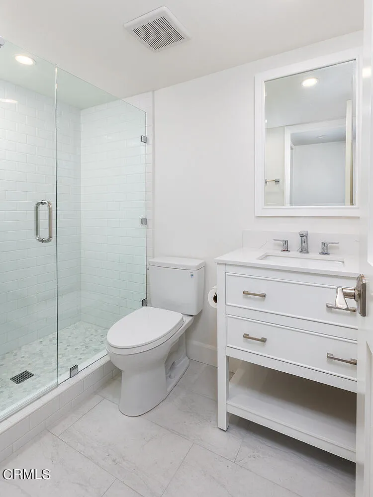 596 W Huntington Dr, Arcadia, CA 91007