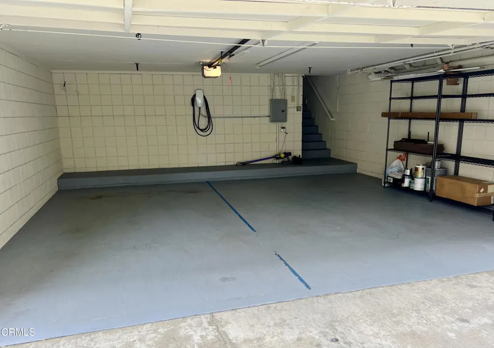 596 W Huntington Dr, Arcadia, CA 91007