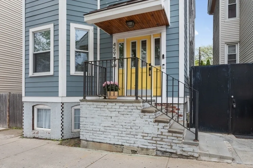 459 Meridian St, Boston, MA 02128