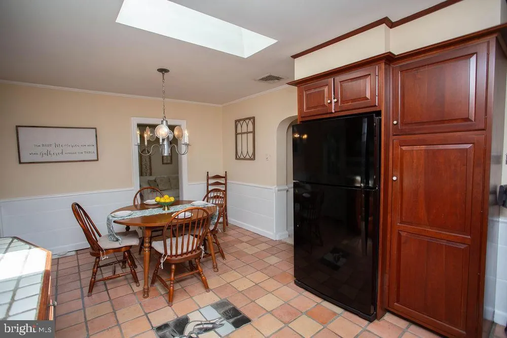 605 Maple Ave, Audubon, NJ 08106
