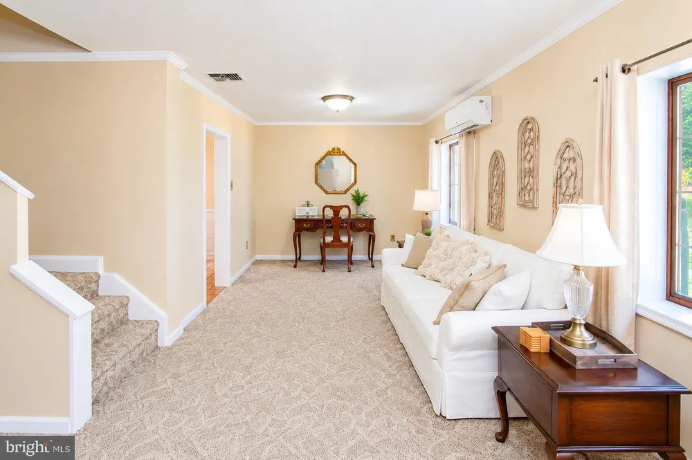 605 Maple Ave, Audubon, NJ 08106