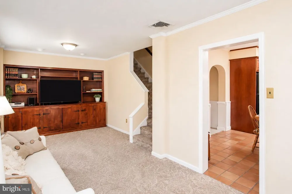 605 Maple Ave, Audubon, NJ 08106