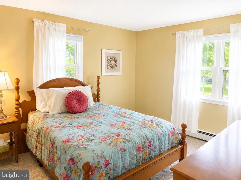 605 Maple Ave, Audubon, NJ 08106