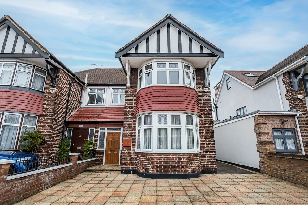 Chamberlayne Road, London, NW10 photo 16