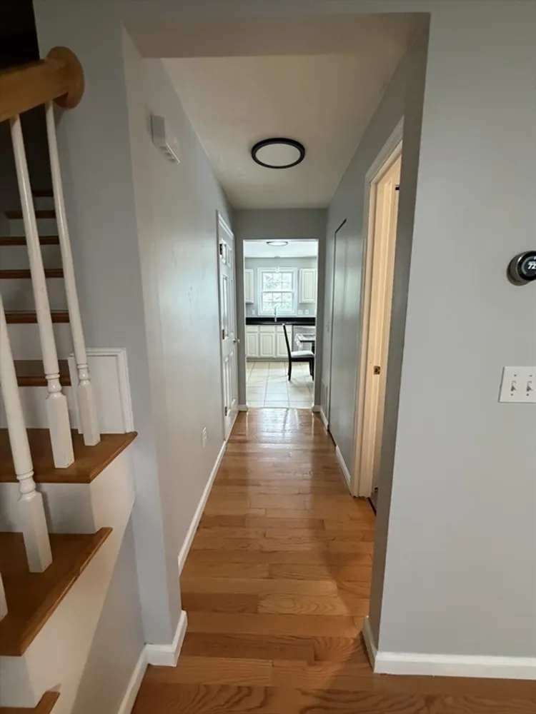 16 Parker St, Quincy, MA 02169