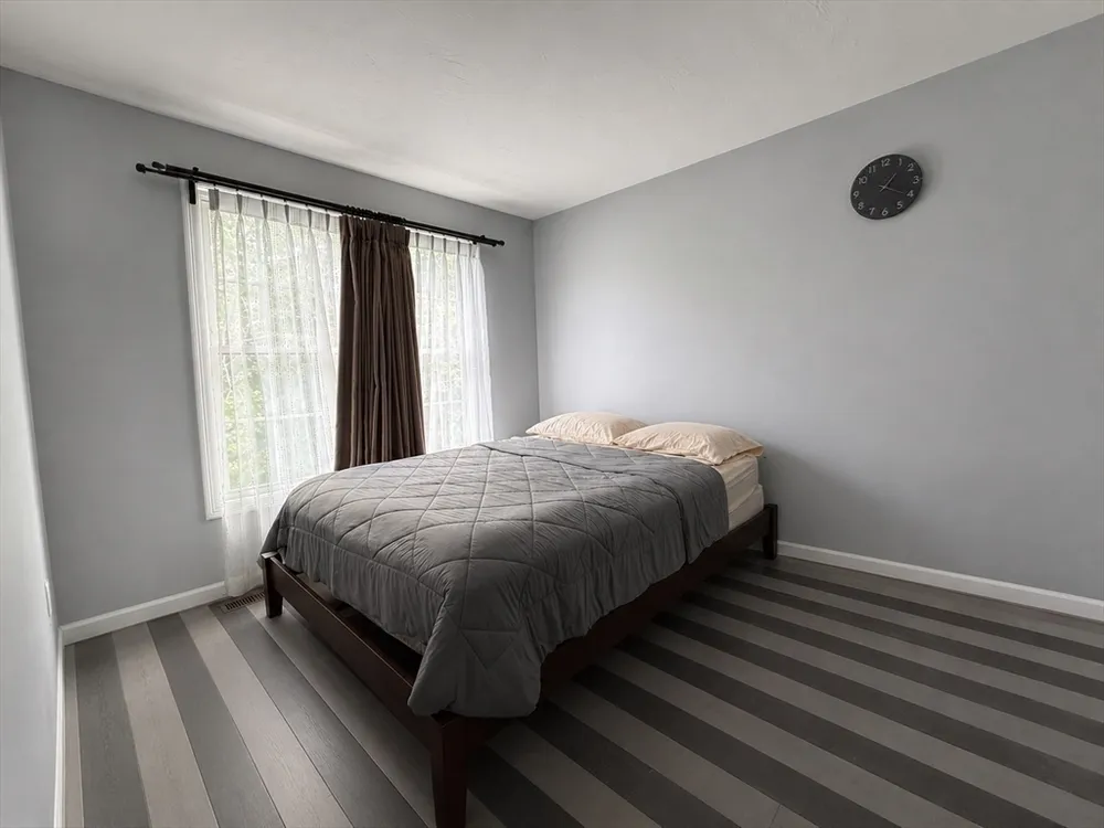 16 Parker St, Quincy, MA 02169