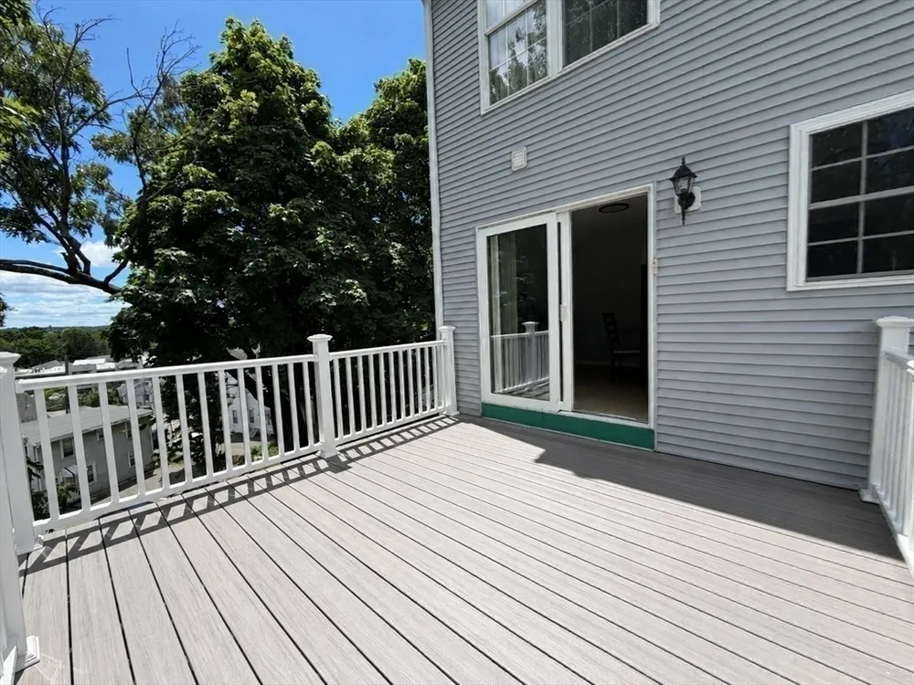 16 Parker St, Quincy, MA 02169
