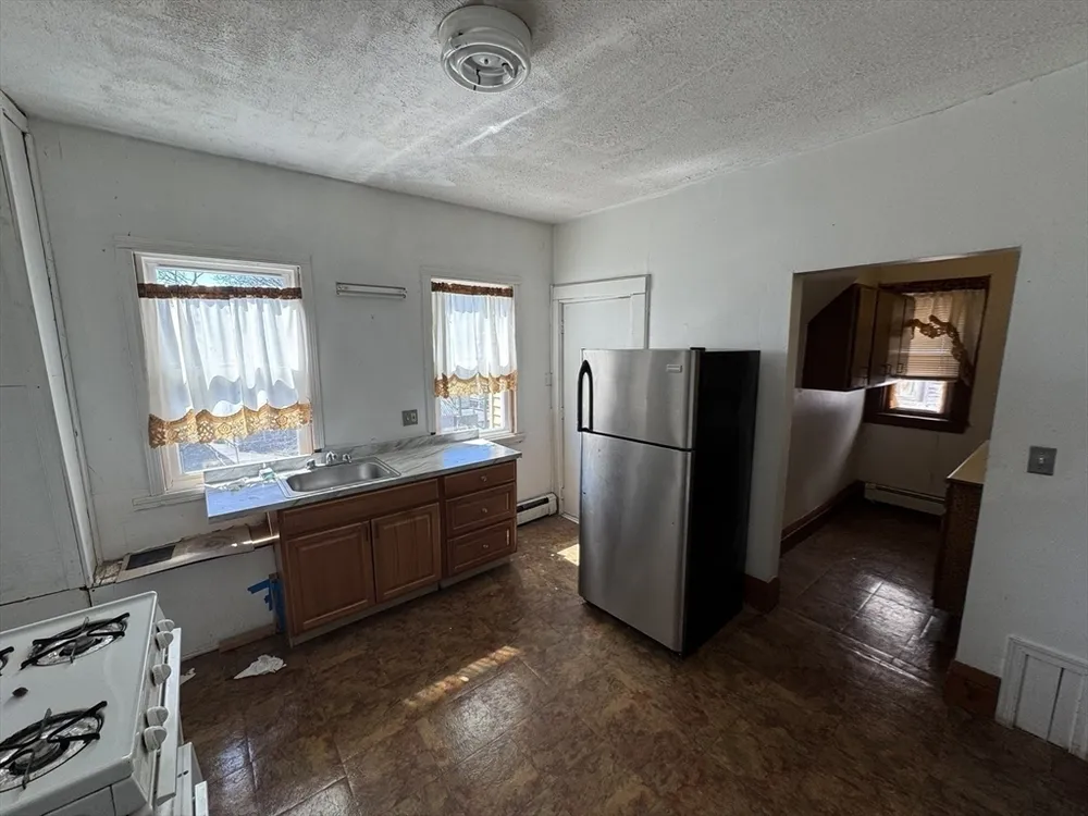 10 School St, Boston, MA 02124