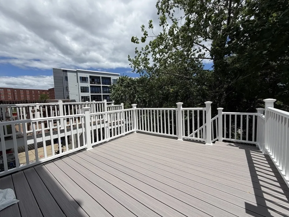 16 Parker St, Quincy, MA 02169