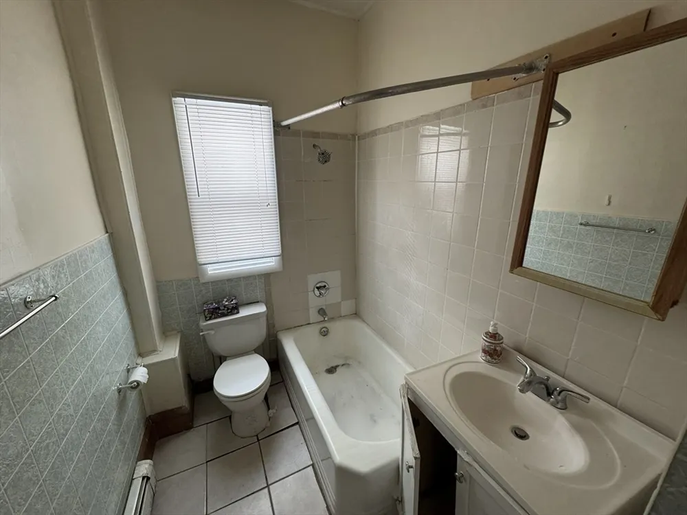 10 School St, Boston, MA 02124