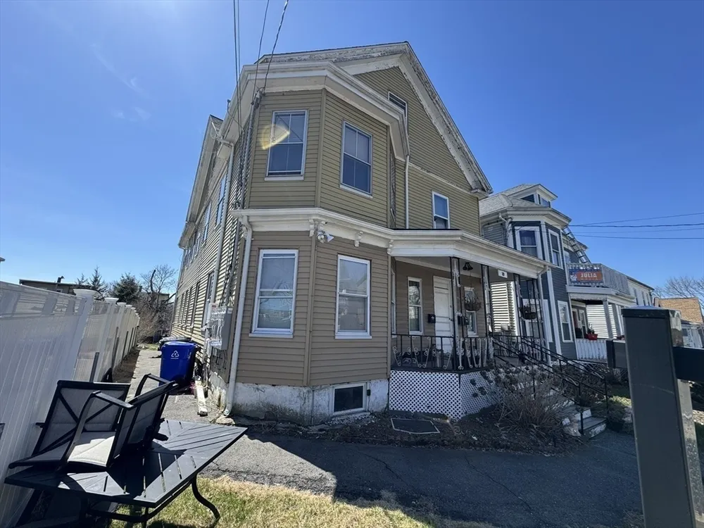 10 School St, Boston, MA 02124