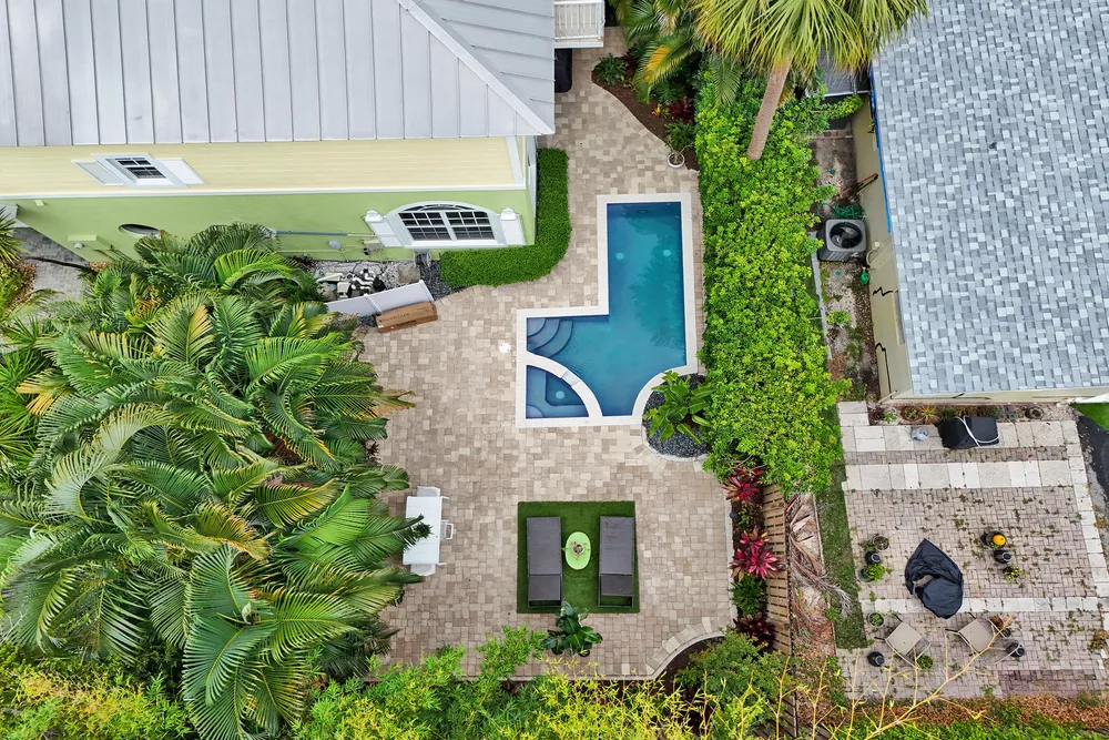 2636 NE 9th Ave, Wilton Manors, FL 33334