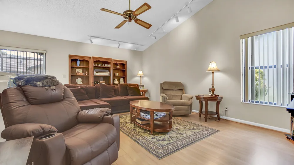 2345 NW 95th Terrace, Coral Springs, FL 33065