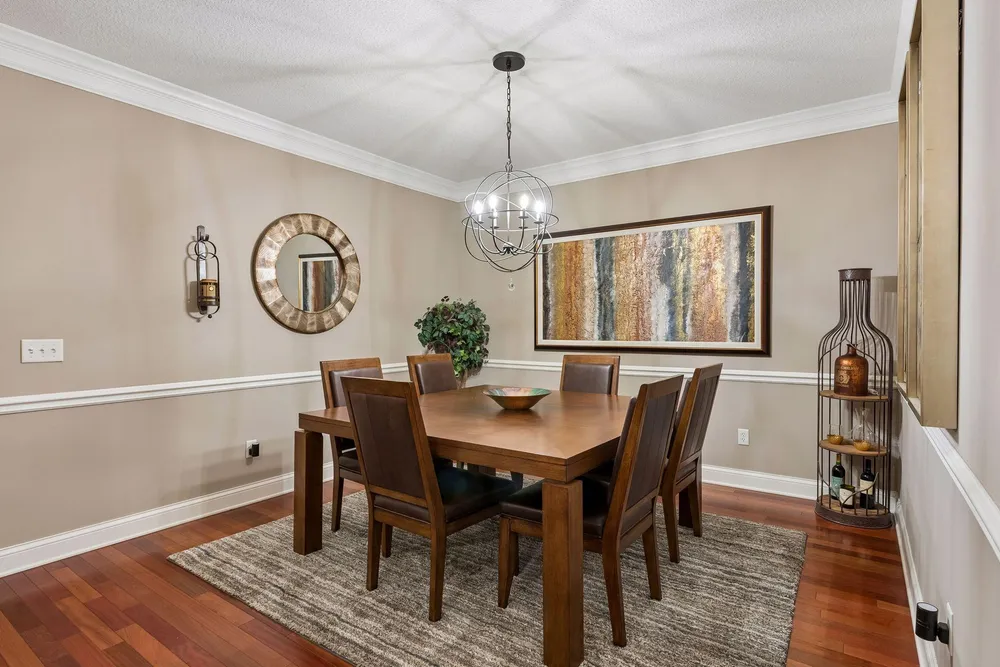 1454 Steeplechase Ln, Eagan, MN 55122
