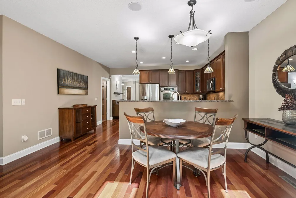 1454 Steeplechase Ln, Eagan, MN 55122