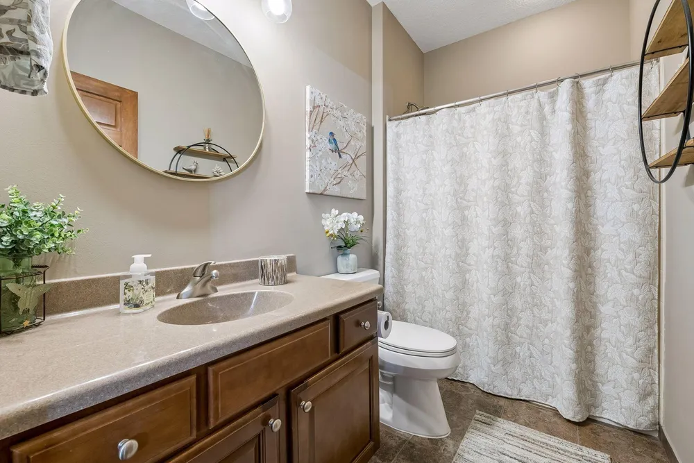 1454 Steeplechase Ln, Eagan, MN 55122