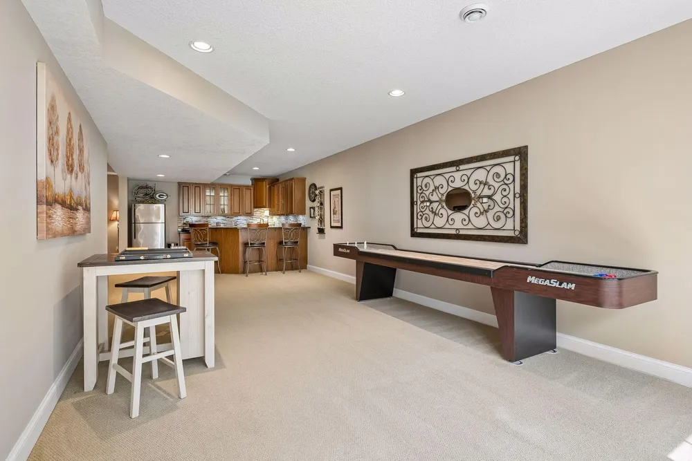 1454 Steeplechase Ln, Eagan, MN 55122