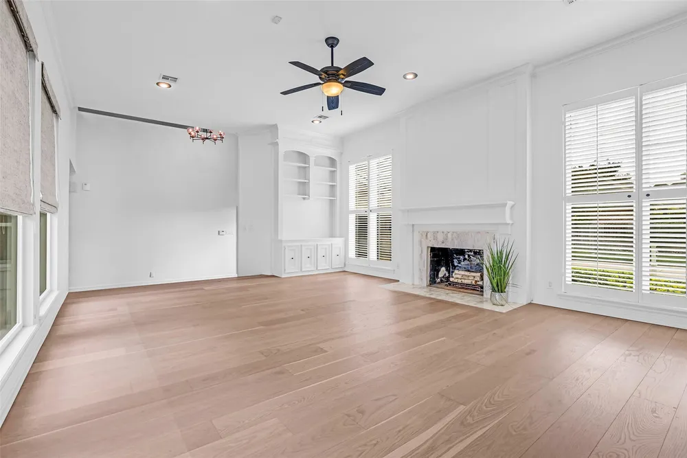 1246 Trace Dr, Houston, TX 77077