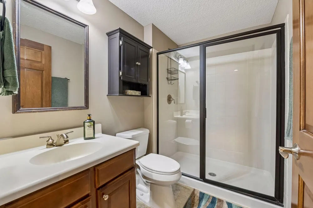 1454 Steeplechase Ln, Eagan, MN 55122