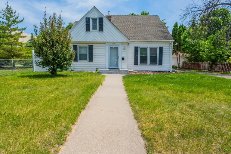 6225 Pillsbury Ave S, Richfield, MN 55423