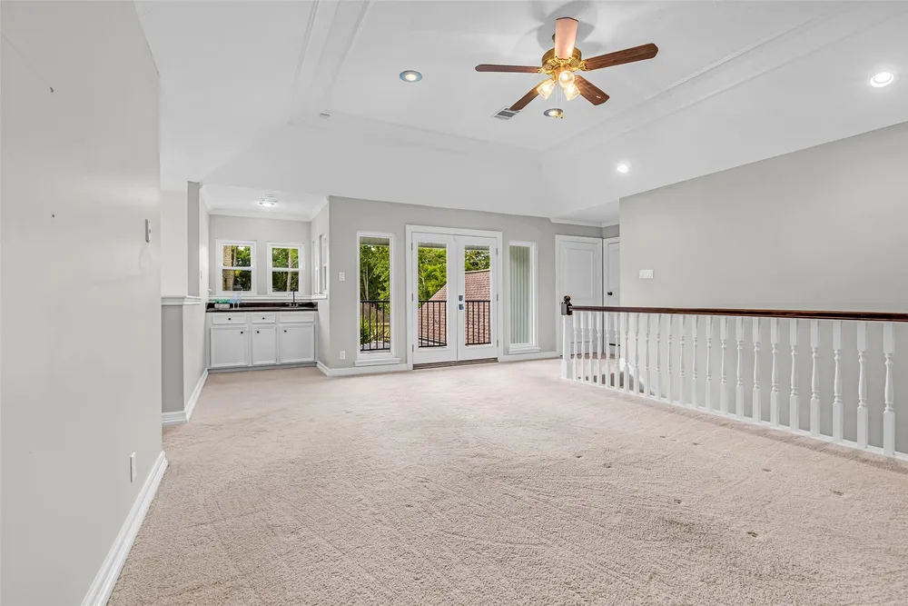 1246 Trace Dr, Houston, TX 77077