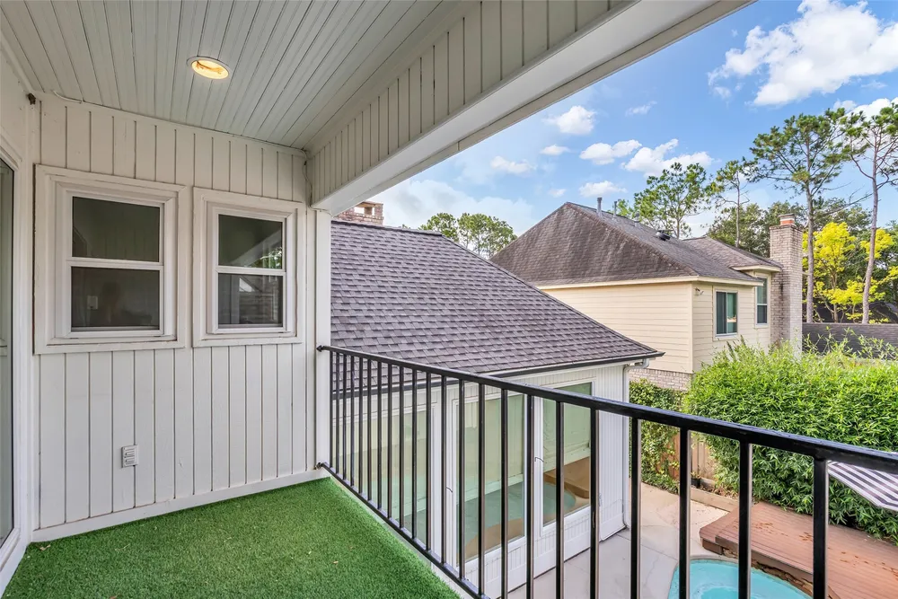 1246 Trace Dr, Houston, TX 77077