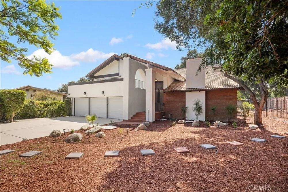1049 Don Alvarado Street, Arcadia, CA 91006