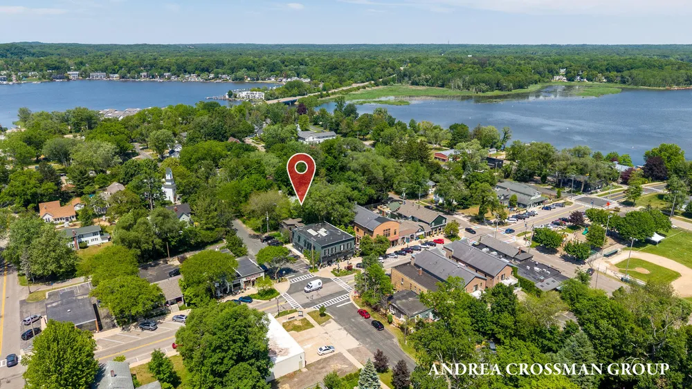 36 Center St, Douglas, MI 49406