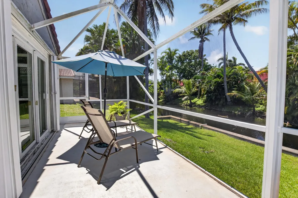 7069 NW 3rd Ave, Boca Raton, FL 33487