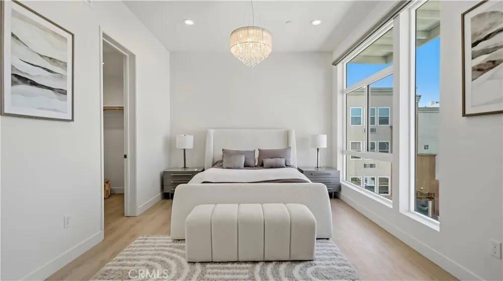 15 S Chapel Ave, Alhambra, CA 91801