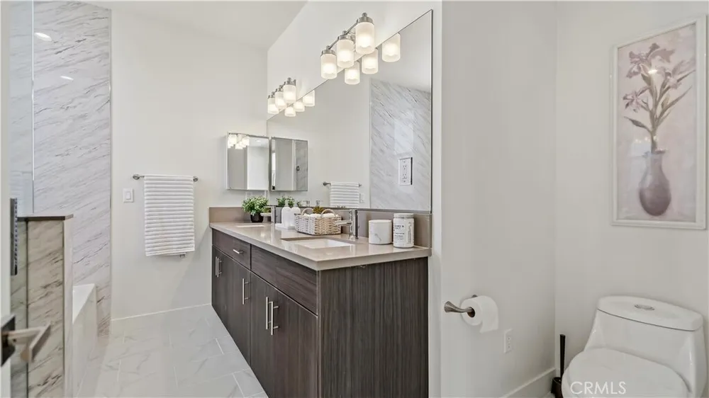 15 S Chapel Ave, Alhambra, CA 91801