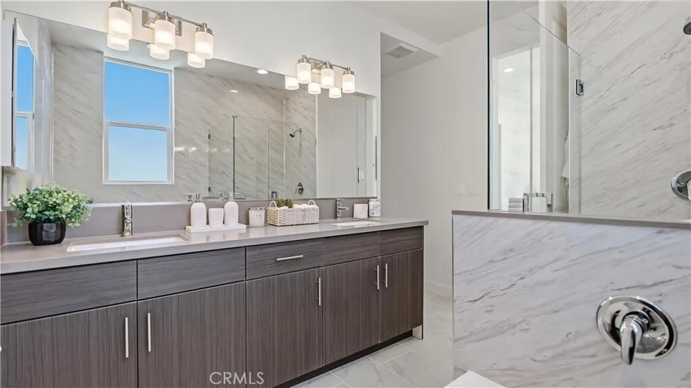 15 S Chapel Ave, Alhambra, CA 91801