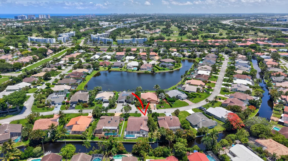 7069 NW 3rd Ave, Boca Raton, FL 33487