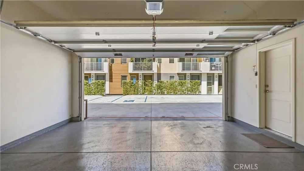 15 S Chapel Ave, Alhambra, CA 91801