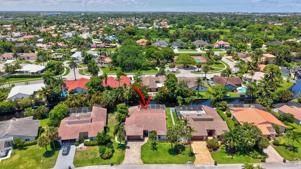 7069 NW 3rd Ave, Boca Raton, FL 33487