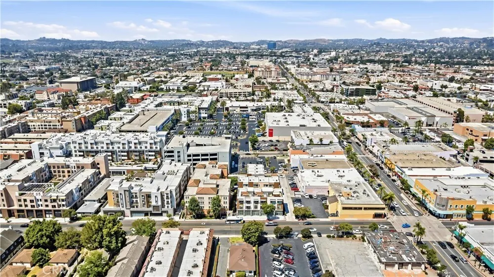 15 S Chapel Ave, Alhambra, CA 91801