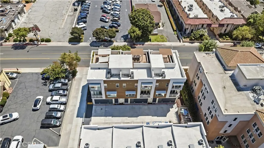 15 S Chapel Ave, Alhambra, CA 91801